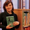Frauke Scheunemann - Frauke Scheunemann mit ihrem zweiten Katzen-Roman.