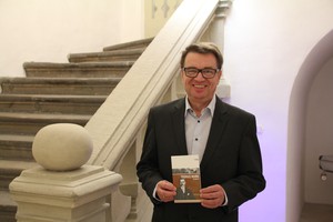 Torsten Unger stellte bereits sein drittes Buch bei einer Herbst- oder Frühlingslese vor.