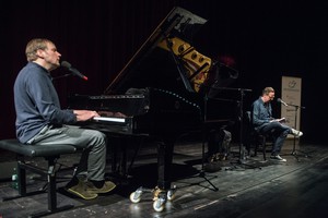 Matthias Brandt und Jens Thomas im Theater Erfurt