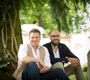 Michael Kobr und Volker Klüpfel (Foto: Hans Scherhaufer)