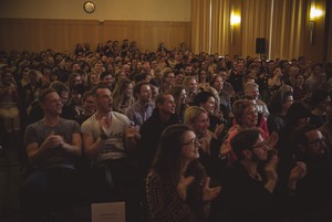 Begeistertes Publikum beim Highslammer XI im Frühjahr 2016 (Foto: Highslammer e.V.)